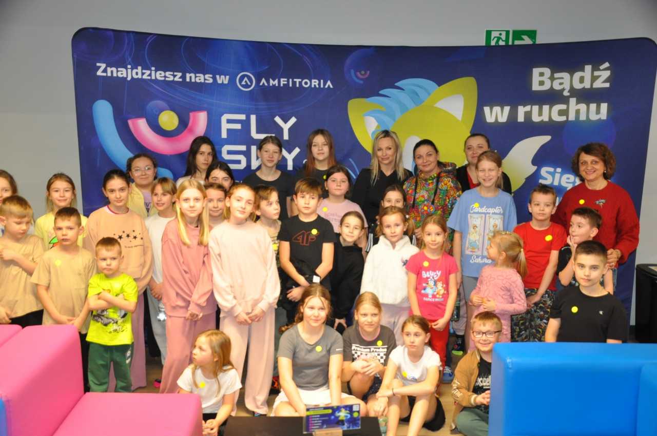 Wyjazd dla dzieci i młodzieży do parku rozrywki FlySky w Kielcach