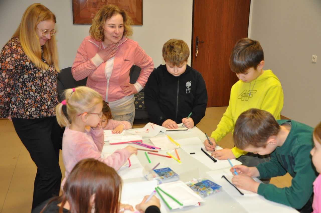 Zajęcia feryjne - Piórniki i długopisy DIY