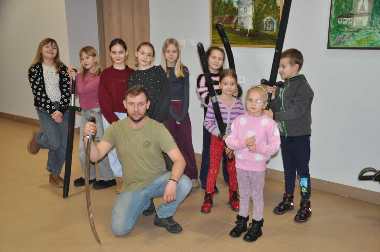 Zajęcia feryjne - Spotkanie z rycerzami 